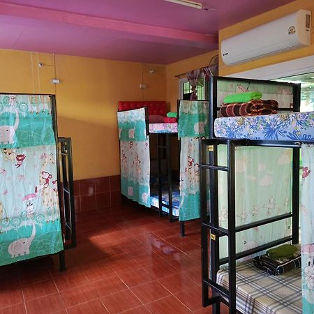 Ruengsrisiri Guesthouse Szukhothaj Kültér fotó