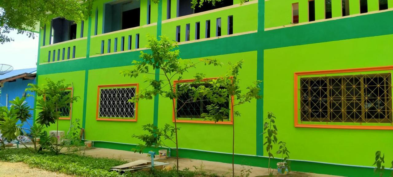 Ruengsrisiri Guesthouse Szukhothaj Kültér fotó