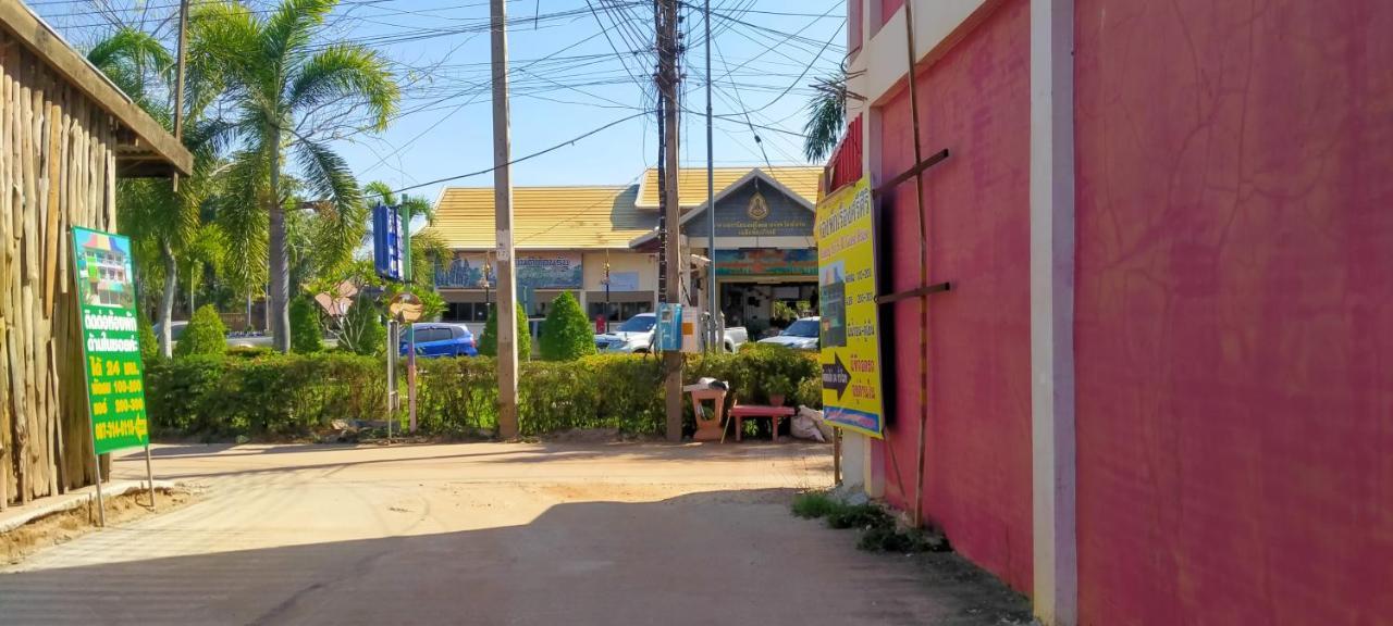 Ruengsrisiri Guesthouse Szukhothaj Kültér fotó