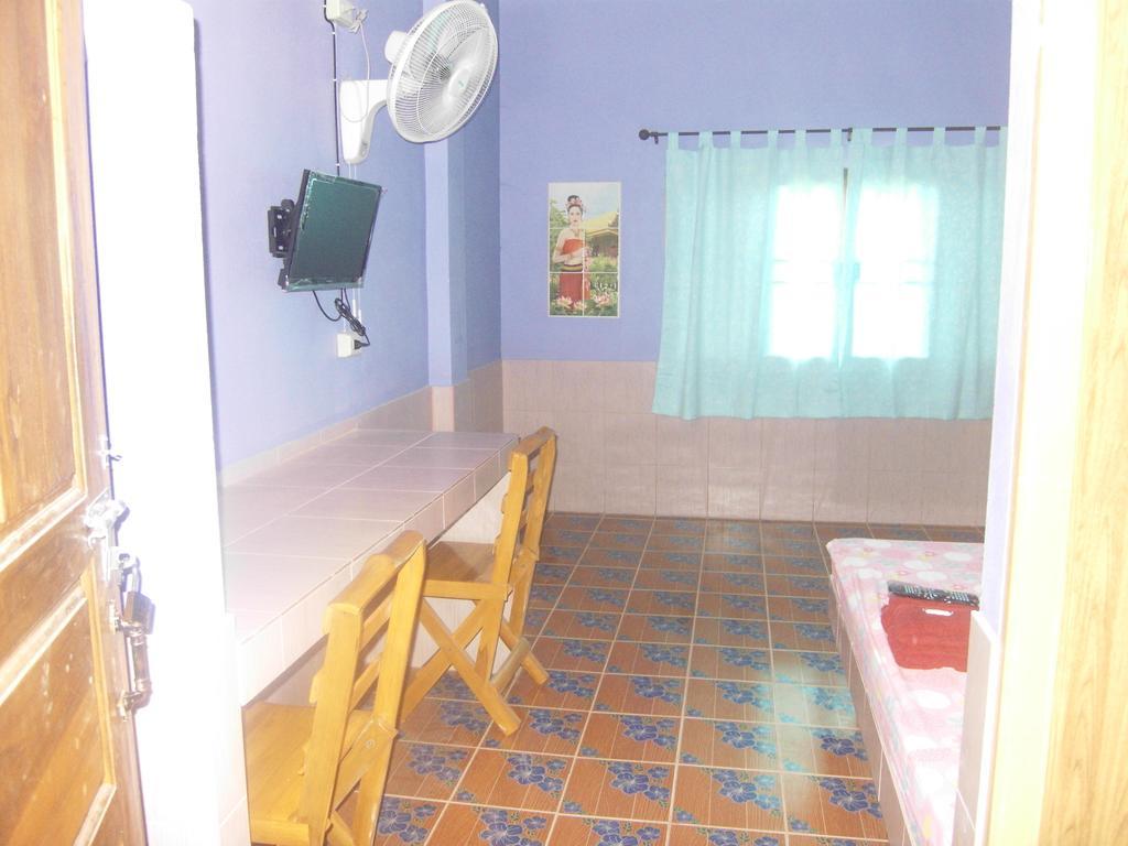 Ruengsrisiri Guesthouse Szukhothaj Kültér fotó