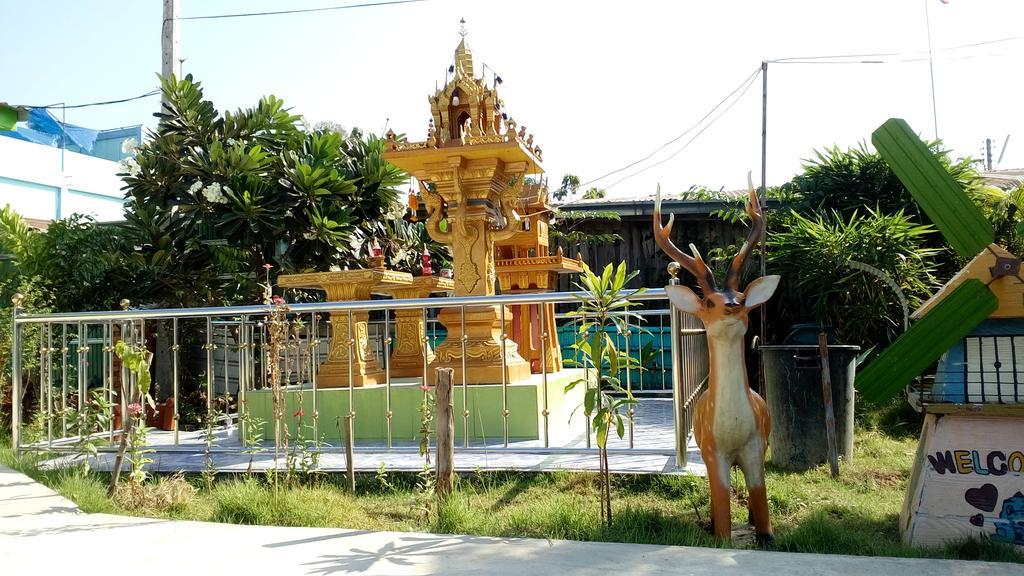 Ruengsrisiri Guesthouse Szukhothaj Kültér fotó